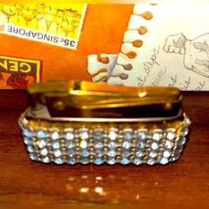 Marhill Vintage 50s Rhinestone Fifth Avenue Lighter GC